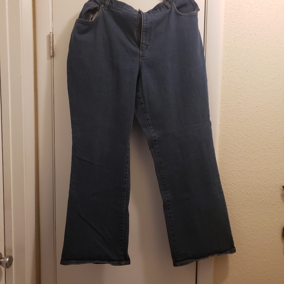 ❤️SOLD!❤️Lauren dark wash jeans - Picture 2 of 3